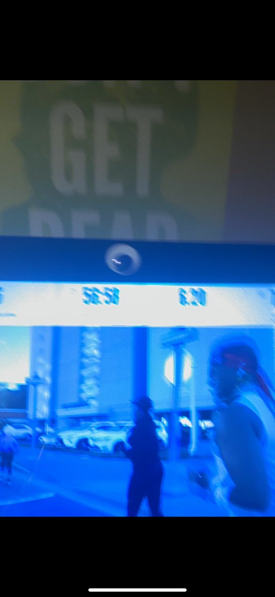 imswimming3's tweet photo. Ran my first 10k this morning.
Live @iFit run on treadmill.
Something the trainer said stuck w me: “you’re body is stronger than your mind. Your mind will tell you you can’t when you still have it in you. Ignore that voice.”
Ignore the can’t voices.
You can.
#ThisIsWellness https://t.co/criWUkKcR5