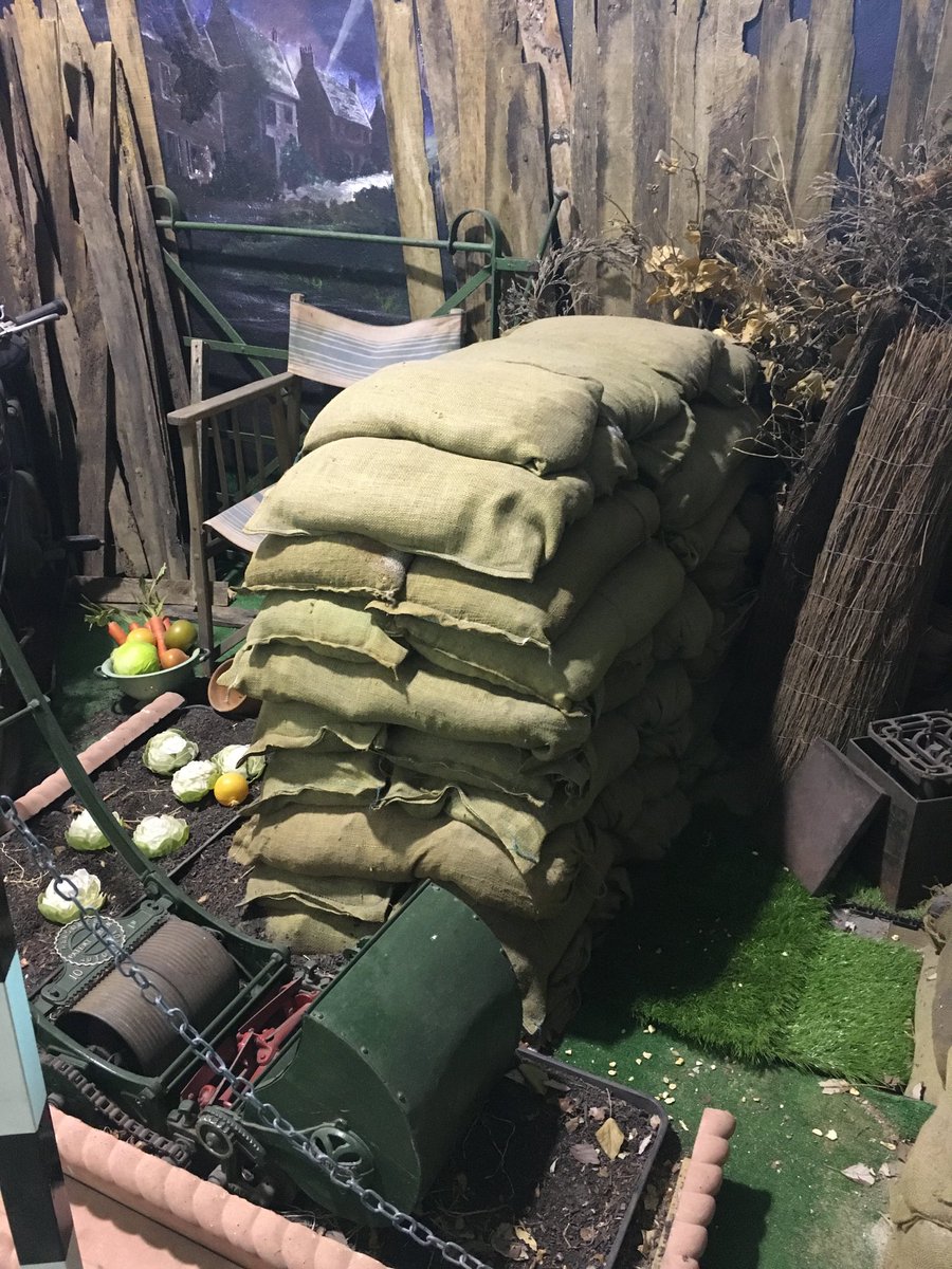 luap1972's tweet photo. Fantastic morning visiting ⁦@armyflying⁩ with historical links to ⁦@Proud_Sappers⁩ - although that sandbag wall is an abomination! https://t.co/nYwid3lXg8