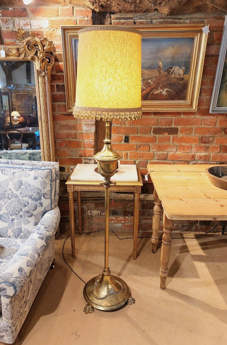 eversleybarn's tweet photo. #brassstandardlamp #convertedoillamp #retrocoffeeset #vintagekaleidescope #Scandinavianbrooch #judismithantiques #eversleybarnantiques https://t.co/ToGihjqjyu
