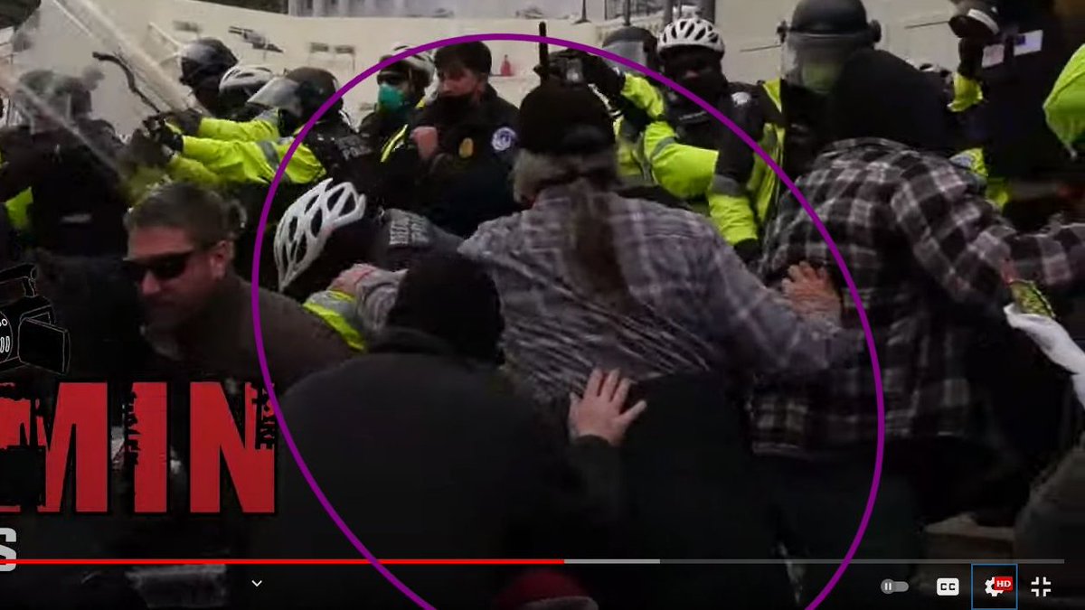 Christo33114911's tweet photo. @InTh3Middle @CMominator I already had these screen caps circled before I found him tagged as #Muttontail. I'll watch for those other guys too. https://t.co/Oa3mJU8UFG