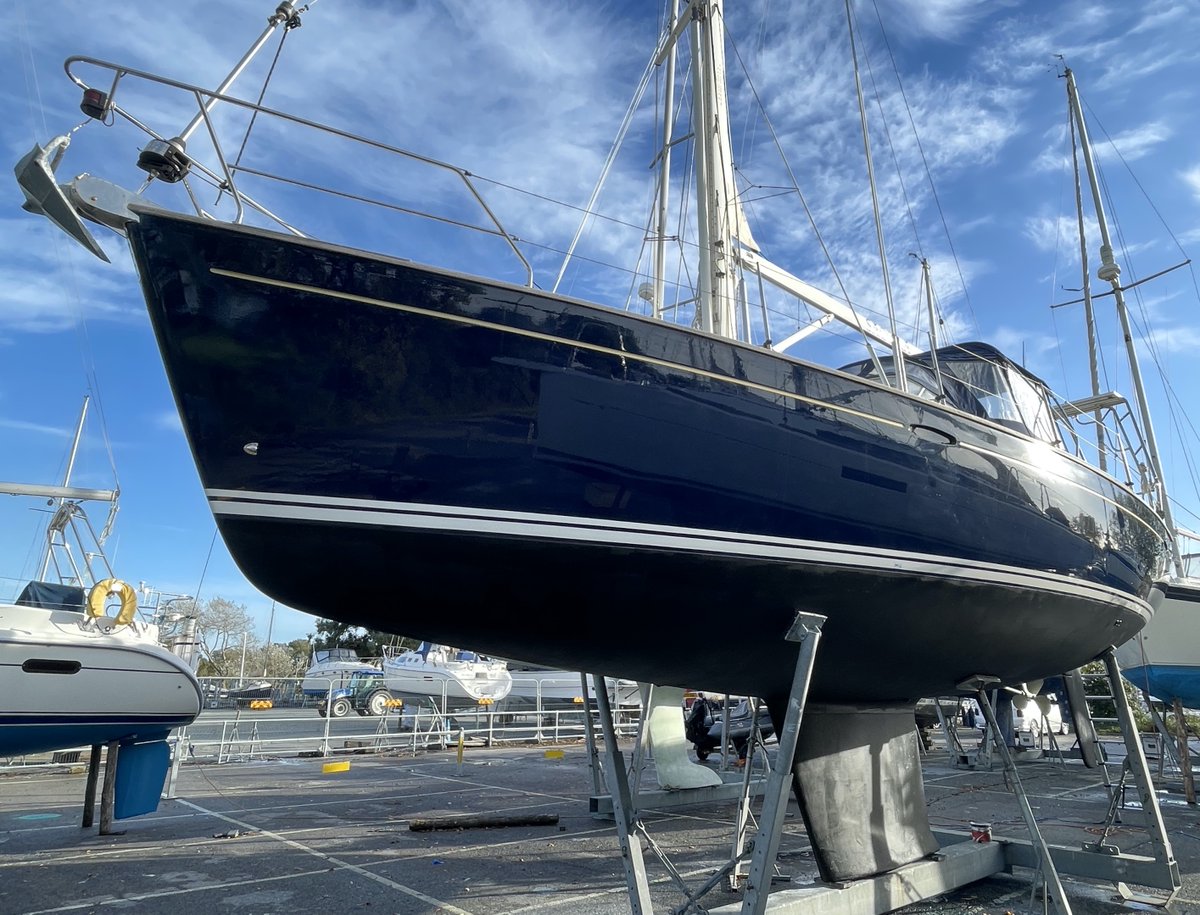 JRyachts's tweet photo. NEW LISTING - COMING SOON
Moody 38 "Caledonia Edition" For Sale with John Rodriguez Yachts.
DRAFT LISTING
Believed to be one of only four built, this is a striking example of the handsome Moody 38 Caledonia edition. 
https://t.co/buBvnIHfQW https://t.co/IDSZYL6vi7
