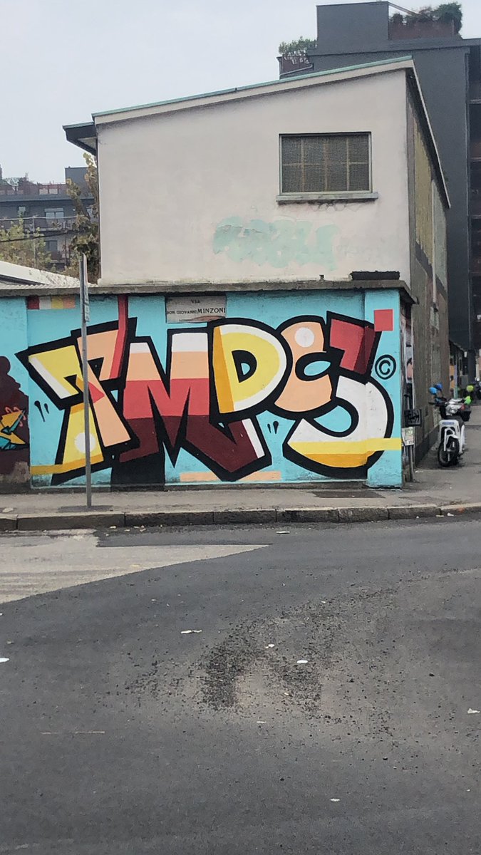 Al_Brambilla's tweet photo. #MPS obsession. If walls could talk, they would tell the #Paschi fiasco inside story ~> https://t.co/FkdrVq35yE only @business https://t.co/hMRVH5Ww6J