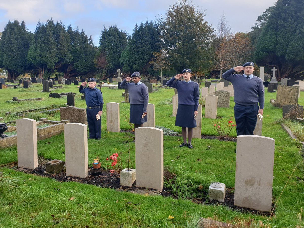 372 (Barry) Squadron tweet media