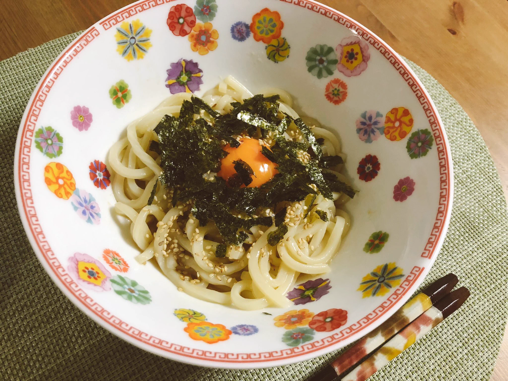 油うどん、作ってみた！
豆板醤がないので味噌で代用。シンプルだけどコクがあって美味しい😋  