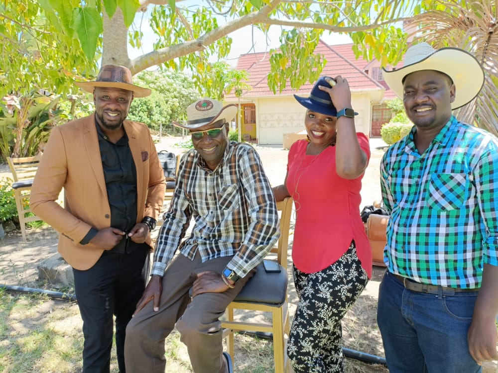 fredomachoka's tweet photo. #RogaRoga coming to you live on @citizentvkenya from @Freds_Ranch Isinya. Enjoy top Rhumba at Rhumba temperature. #RhumbaDeepState https://t.co/taruWt0tXB