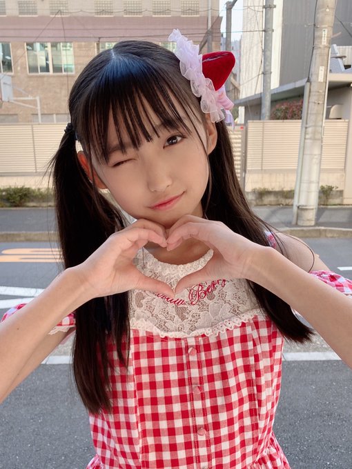 Twitterのコスプレ画像3