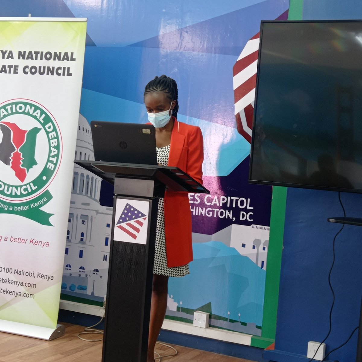 DebateKenya's tweet photo. Public speaking training at the American spaces, the Baazar Plaza. #DebatesKE
Today's trainer is @RiobaMirriam https://t.co/JpG9dhjRK2