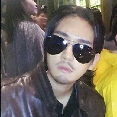 KANG_kyoongee's tweet photo. 큥이와 터래기의 HALLOWEEN🎃 https://t.co/wMXpEveUyG