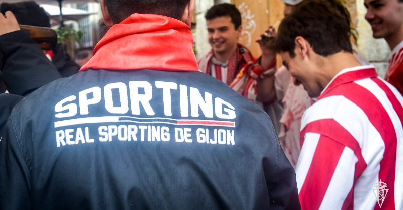 RealSporting's tweet photo. 🌊 🙌 🔴⚪

#LugoRealSporting 
#LaLigaSmartBank