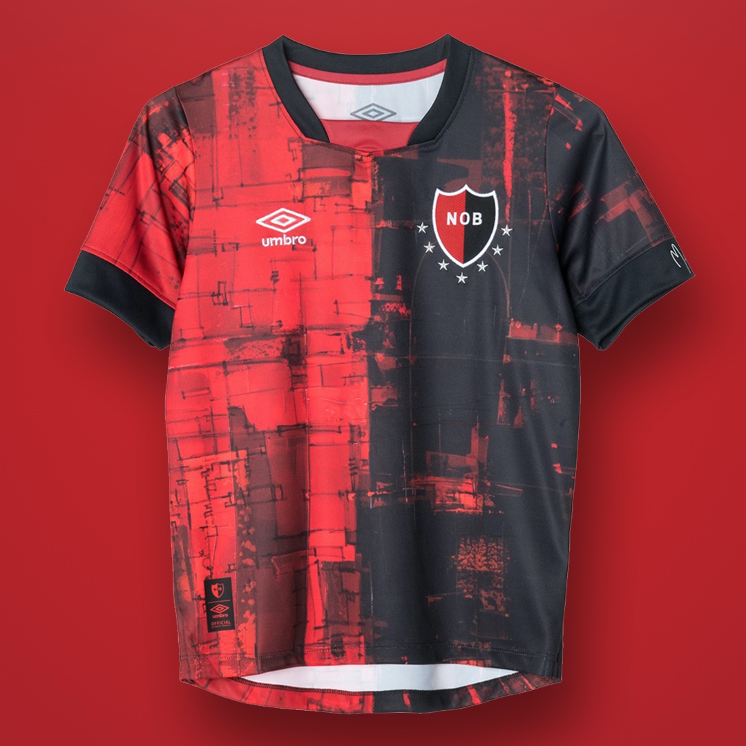 #CupofKits - Round of 16:

<a href="/Goztepe/">Göztepe Spor Kulübü</a> (Home)🇹🇷
🆚
<a href="/Newells/">Newell’s Old Boys</a> (Third)🇦🇷

Check out the kits and vote for your favourite using the poll below⬇️.