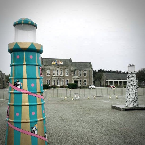 WhimSicALLusH's tweet photo. It may be a dreich and drizzly ol day but it makes for fabulous photos of our lighthouses at the @lightthenorth farewell event. The colours really pop against the grey don’t you think?
#LightTheNorth ‘Puffin Playground’ #lighthousetrail @CLANnow @wildinart
📸@MButterworthart https://t.co/L3u00PN0KS