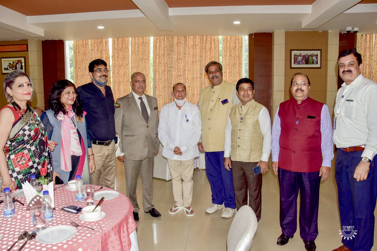 achyuta_samanta's tweet photo. My heartfelt gratitude to him for pinning me as Rotarian, giving his consent to become the Global Goodwill Ambassador of @ArtofGiving_net &amp; committing to set up an eye hospital that'll provide free treatment to people at #Kandhamal within 1 year.
Here are some photos from today! https://t.co/gdISI0JW03