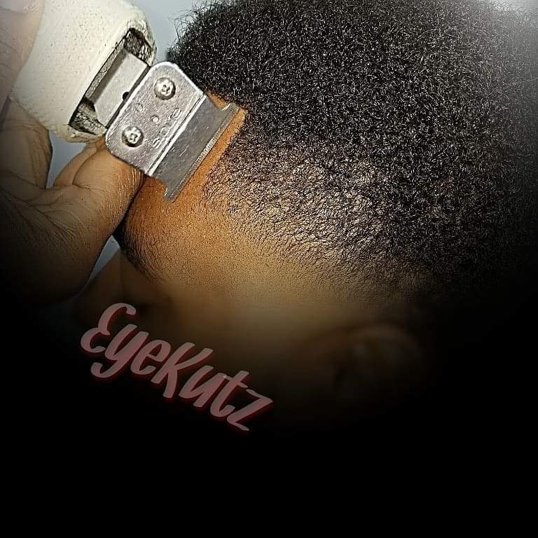 dapperkutz's tweet photo. 'Do what they Don't Expect you To do'
Dapper Kutz Barber Lounge llc
#dkutz_2020 @johnalex_13 @AllEyeCeeing 

#dapperkutzbl #dapperfadz #dapperkutz #barbersupportbarbers #dappercartel #dapperstyle #eastcoastbarbers #westcoastbarbers #midwestbarbers https://t.co/dsDeDHnvgM