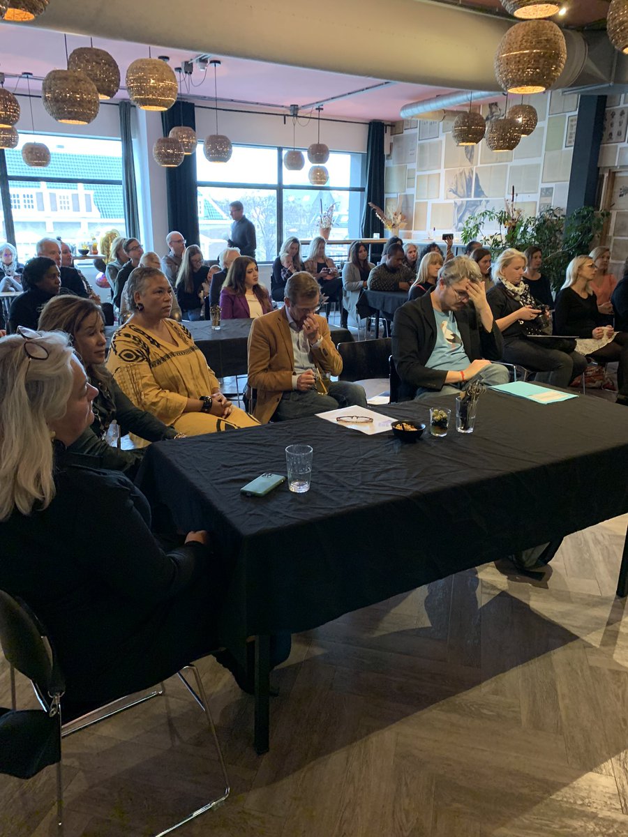 In het Haagse Bleyenberg opende #BellitaCarol net de jaarlijkse editie van de #Kartiniprijs 2021 georganiseerd door <a href="/GemeenteDenHaag/">Gemeente Den Haag</a>  <a href="/PEPDenHaag/">PEP Den Haag</a> #vrouwenemancipatie