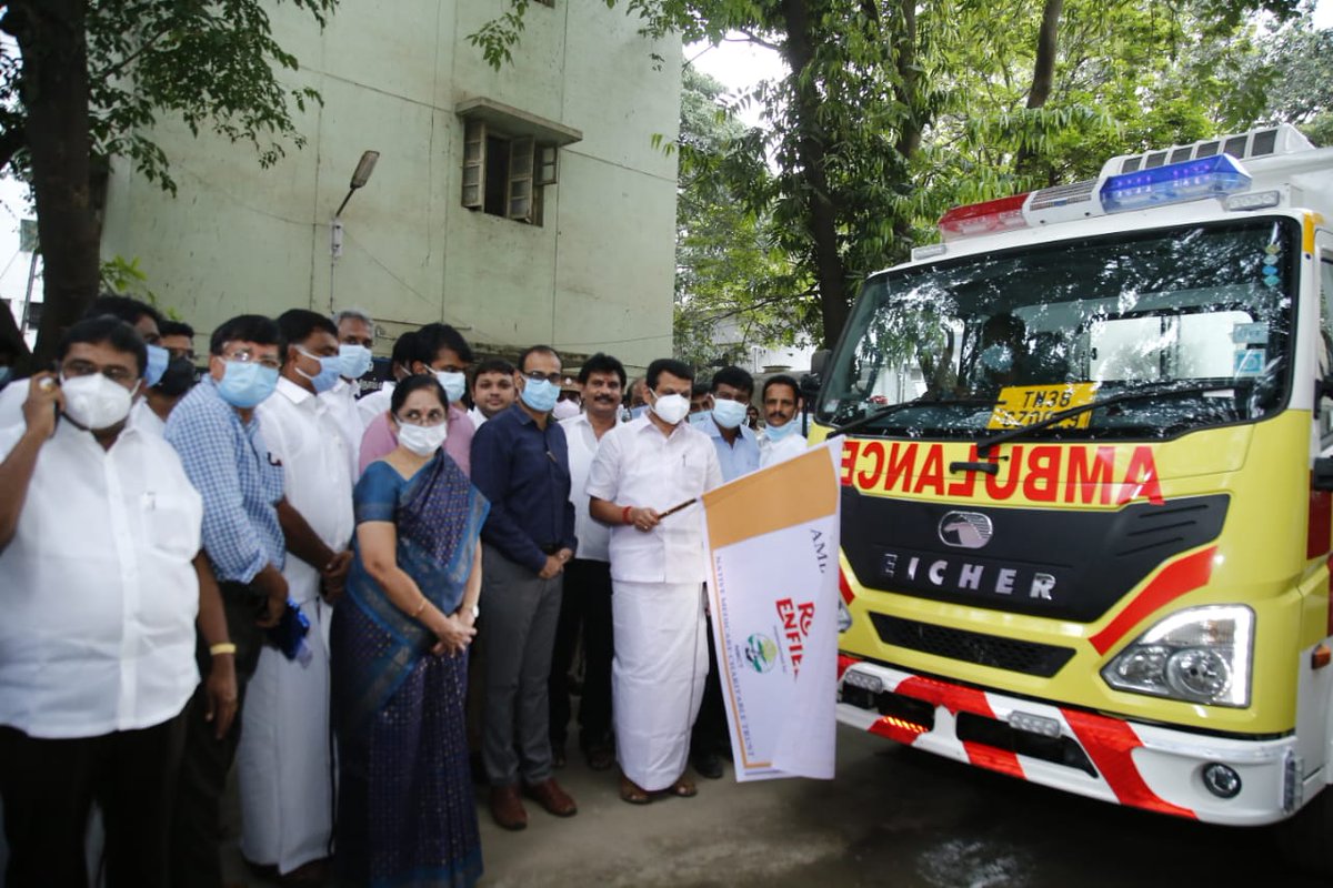 V_Senthilbalaji's tweet photo. கோவை அரசு மருத்துவக் கல்லூரி மருத்துவமனையில் அமைந்துள்ள ஒருங்கிணைந்த குழந்தைகள் நல மைய வளாகத்தின் 2-வது தளத்தில்  'புதுப்பிக்கப்பட்ட குழந்தைகள் சிகிச்சை பிரிவினை திறந்து வைத்து, புதிய ஆம்புலன்ஸ் சேவையையும் தற்போது துவக்கி வைத்தோம். https://t.co/LOxbiaQF97