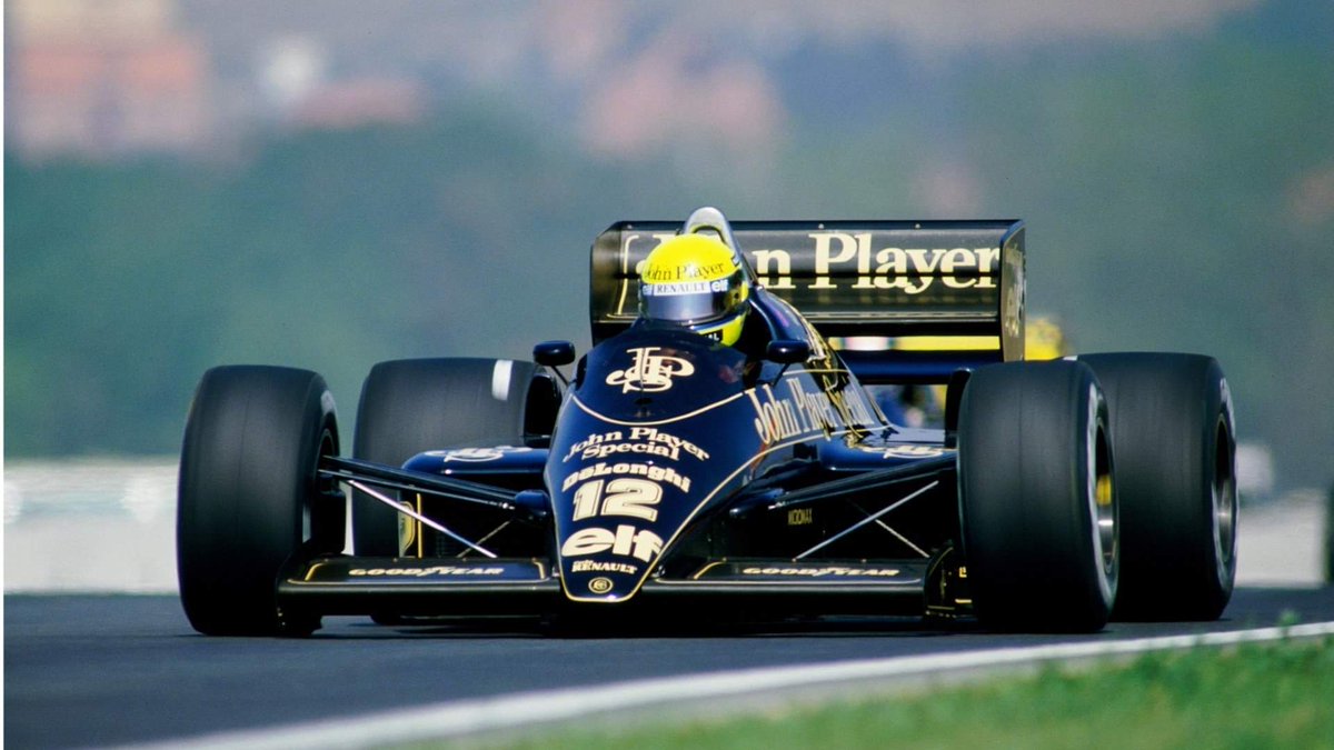 NetoDemetriou's tweet image. Ayrton Senna, Lotus, Hungria, 1986. #F1 
Via Motorsport Golden Age.