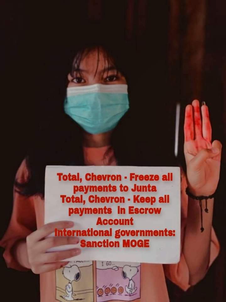 "Freeze payments to Junta and save Myanmar"
Revolutionary youths of Dawei launched an online photo campaign to pressure foreign companies <a href="/TotalEnergies/">TotalEnergies</a> <a href="/Chevron/">Chevron</a> and #POSCO to cut off all payments to Junta.
#FreezePaymentsToJunta #Oct30Coup
#WhatsHappeningInMyanmar