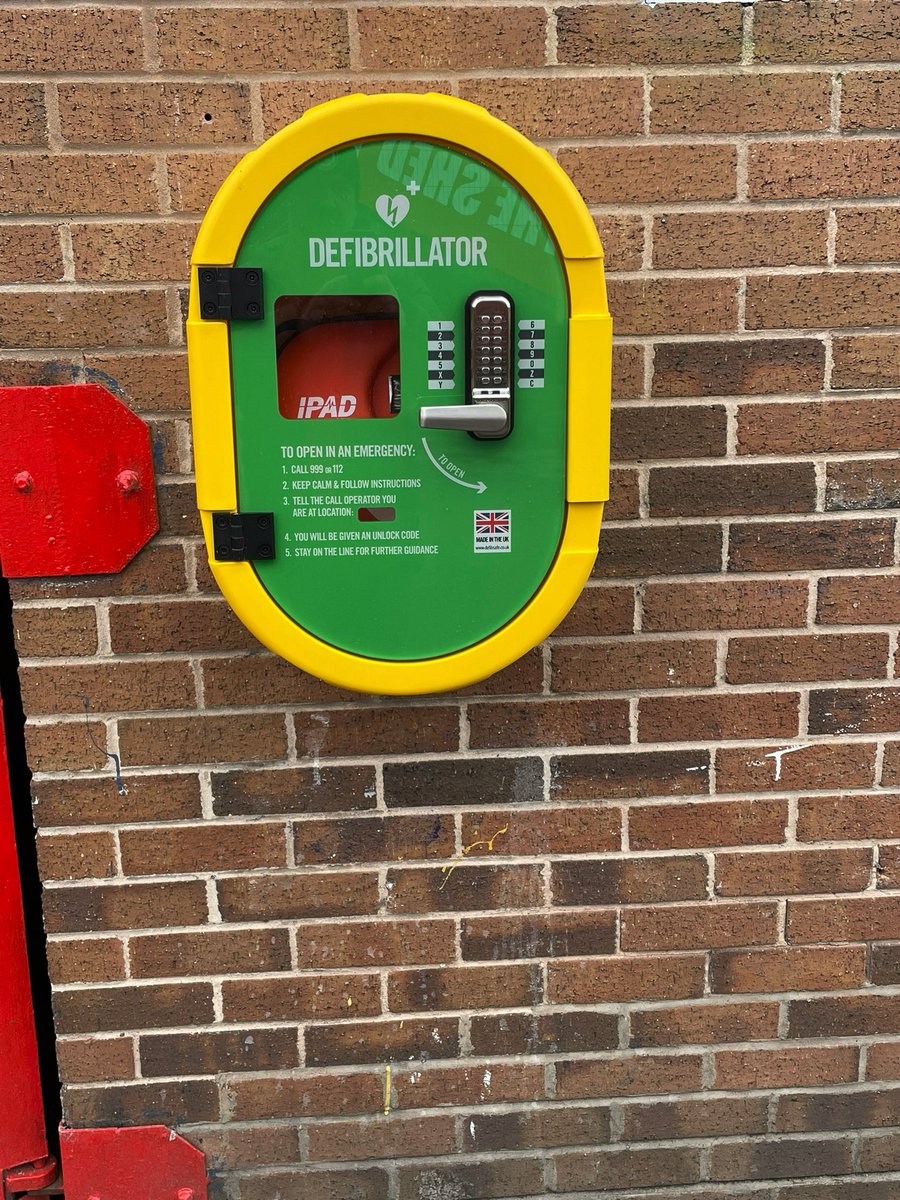hydeunited's tweet photo. The new defibrillator is now fixed in place, let’s all help @astley24 in his campaign to get one situated at every football ground. https://t.co/8YeQPHluJW