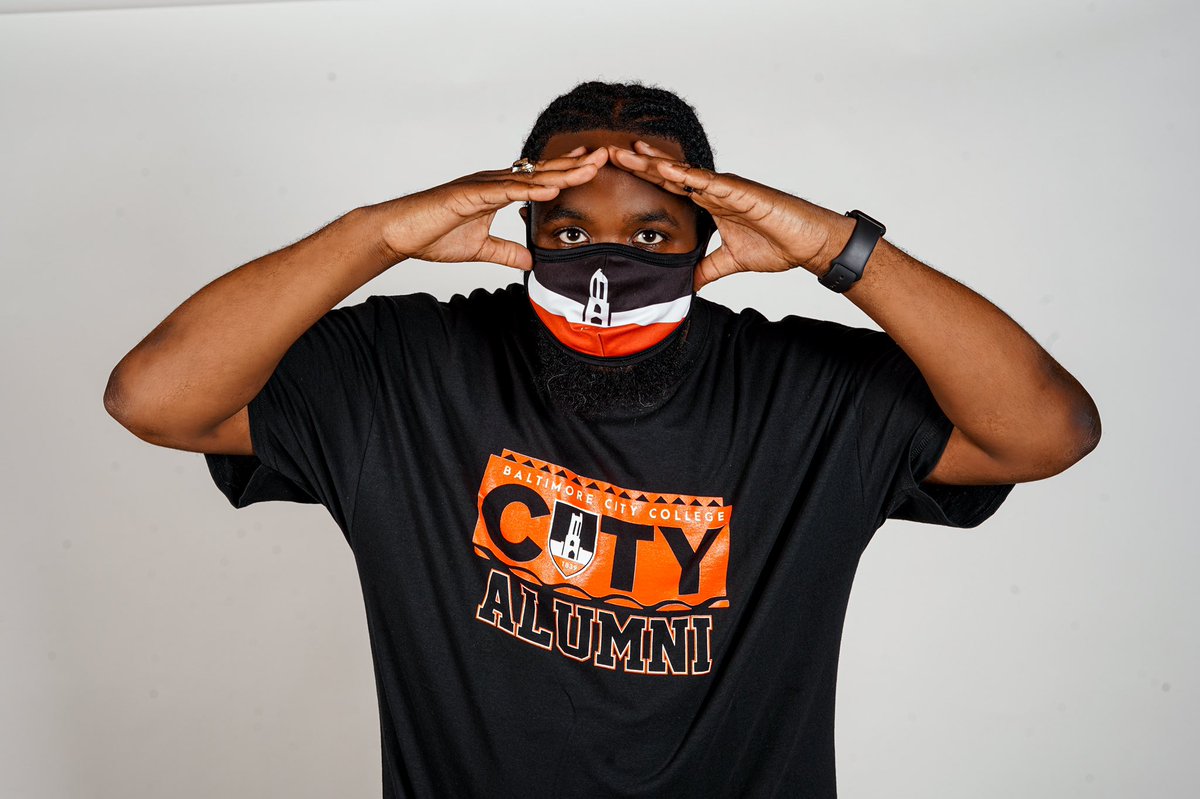 brianhwaters's tweet image. You know what day it is, #CityPoly. Time to load the lens up and get ready to capture the day.

#CityForever #Classof2004