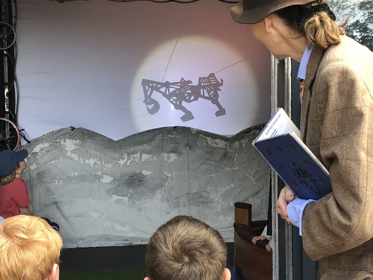 lizwolton's tweet photo. Having fun with @circorumbaba at Itchen Valley Country Park lots of happy faces #ShadowShop @PointEastleigh https://t.co/ZUN2xcGJyi