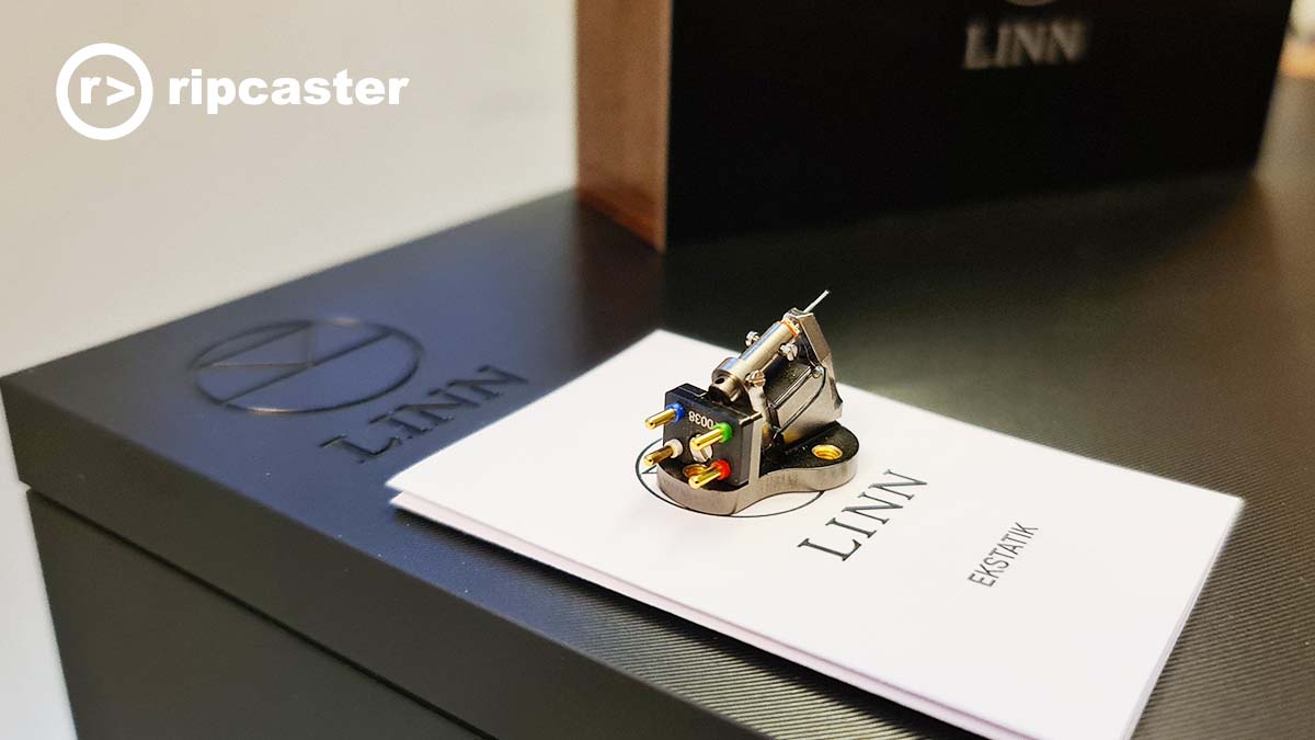 ripcaster's tweet photo. Introducing Ekstatik - the all-new, flagship moving coil cartridge from @linnproducts
See and hear the New Klimax LP12 turntable at ripcaster.
#lovelinn #vinyl #nowplaying #ekstatik #upgrade #klimax #lp12
https://t.co/91UtDW0H5X https://t.co/HFdYhPnsWO