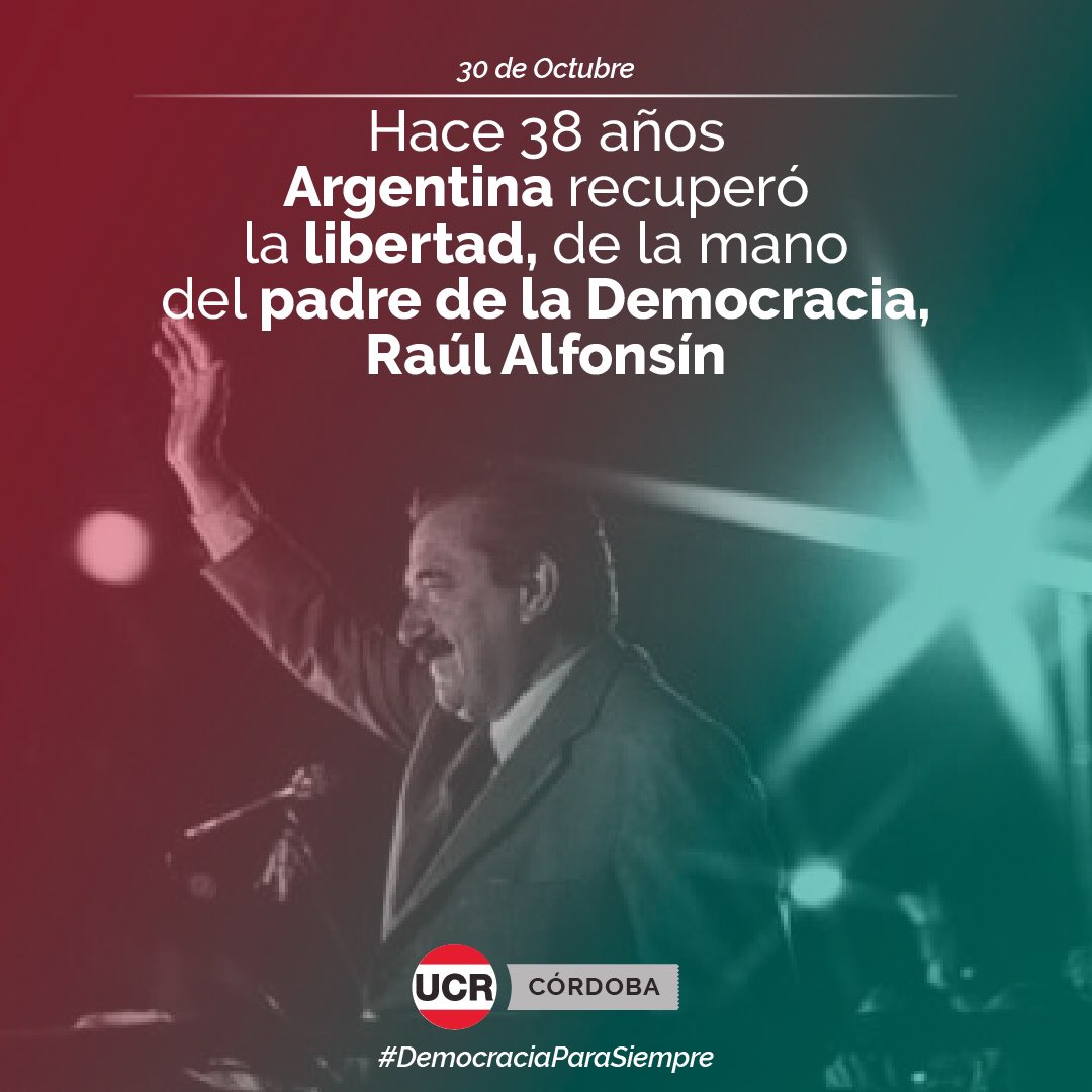 UCRCBA's tweet photo. 38 años de aquel día histórico en el que nuestro país recuperó su Democracia de la mano de Raúl Alfonsín. ¡Sigamos defendiendo la #DemocraciaParaSiempre! 🇮🇩 https://t.co/F5BwaSEp50