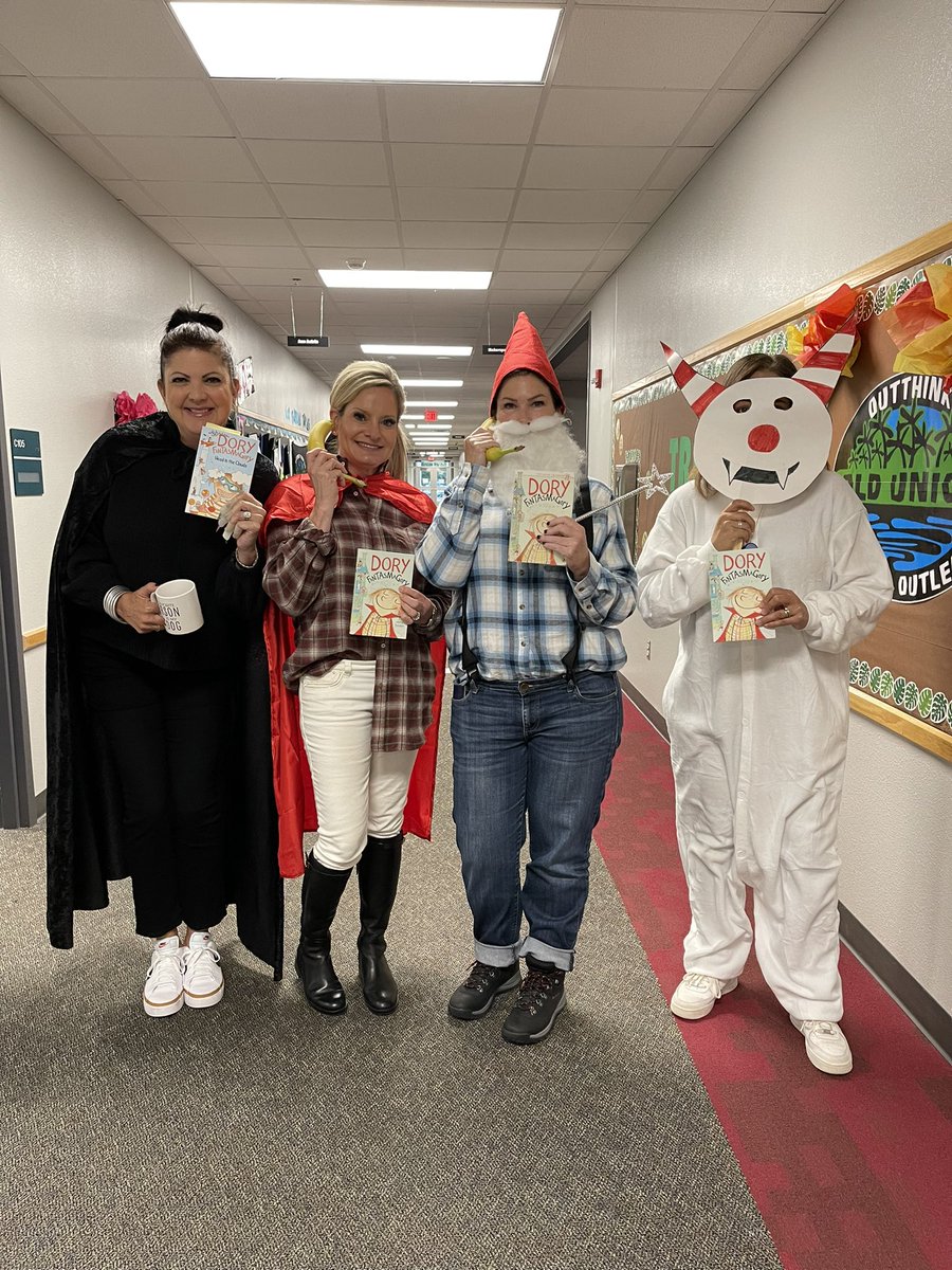 MrsAstrin's tweet photo. Book Character Day 2021!!! #FabulousInFirst #BetterTogether @oldunionES @Carrollisd https://t.co/9Sr8ZgjuRQ