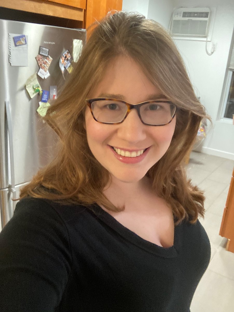 Carly Silver tweet media