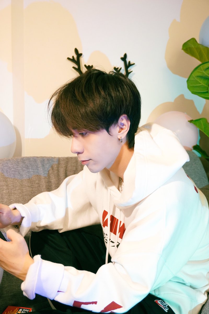 Fansupport_MD's tweet photo. [MD_Cut]🦌💞
#QUANGHUNGMASTERD 
#COEDD #Camonemdaden https://t.co/LUqRAqVEEr