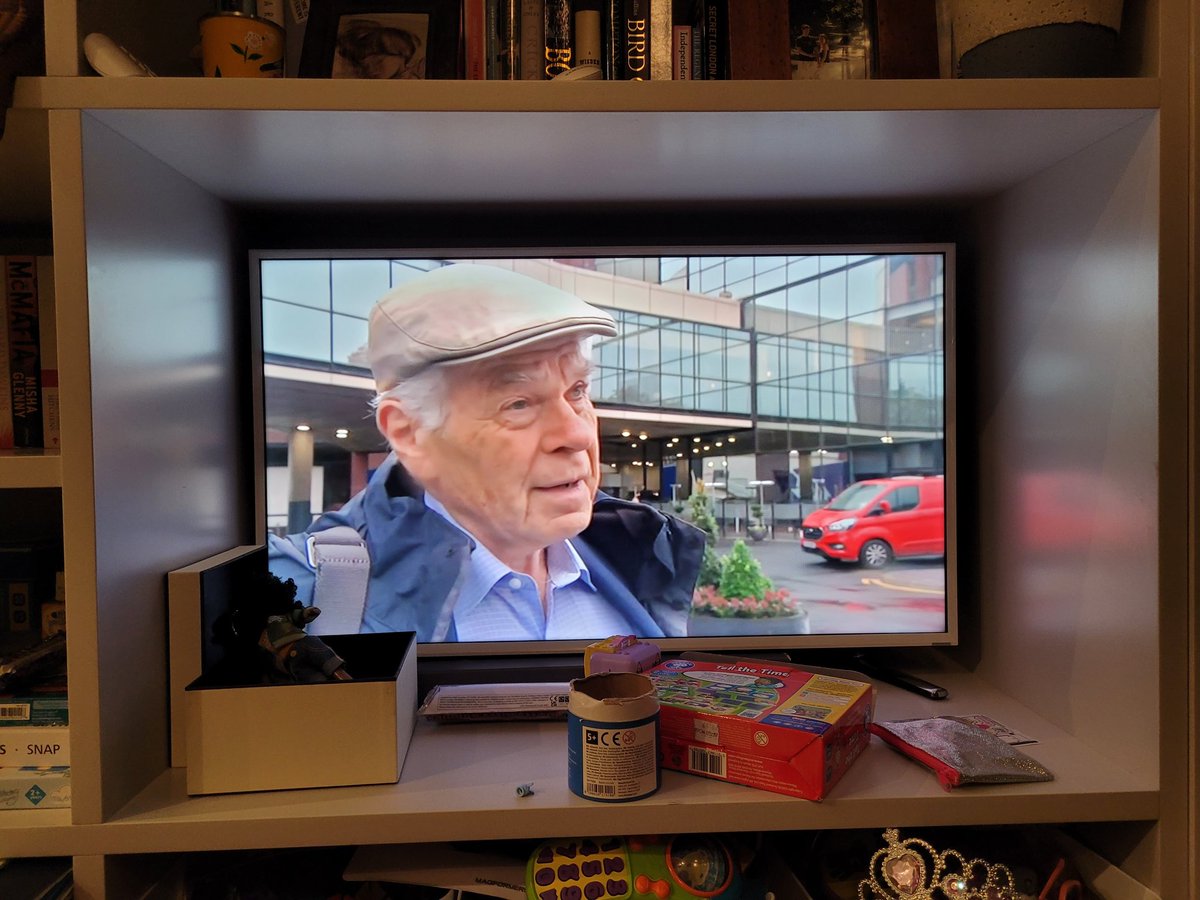 BarnabyPhillips's tweet photo. My dear dad @PhillipsAdrian - former trustee of @nationaltrust -  makes the case on @Channel4News for the Trust to reach a diverse public and recognise slavery as part of our national story. Seems obvious really https://t.co/kybKbqeHPf