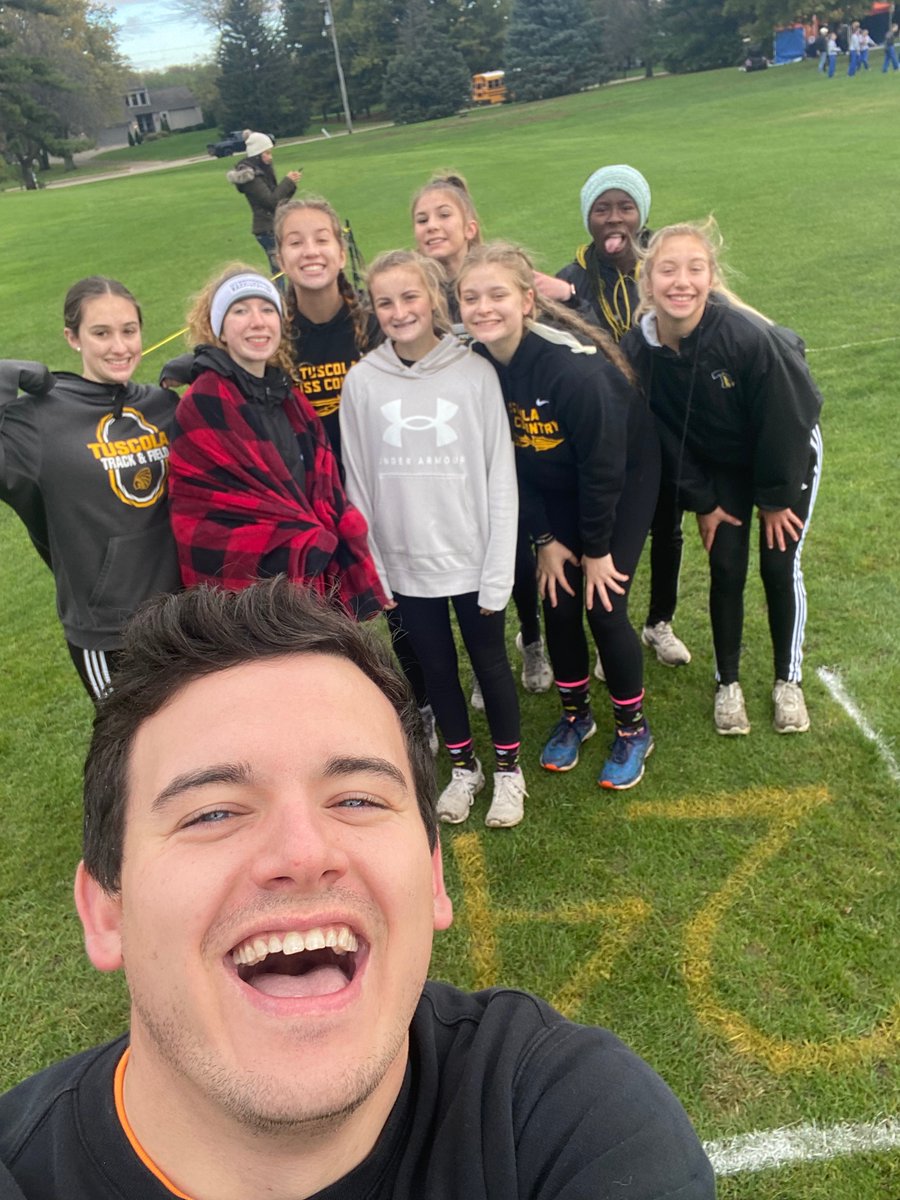 TuscolaXC's tweet photo. Great runs by girls and boys at the Sectional Meet! A wet muddy course didn’t stop our athletes from competing well. Congrats to Josiah Hortin and Jackson Barret on qualifying for state as individuals! They’ll race at 10:00 am next Saturday at Detweiler Park in Peoria https://t.co/DZzqI1DebA