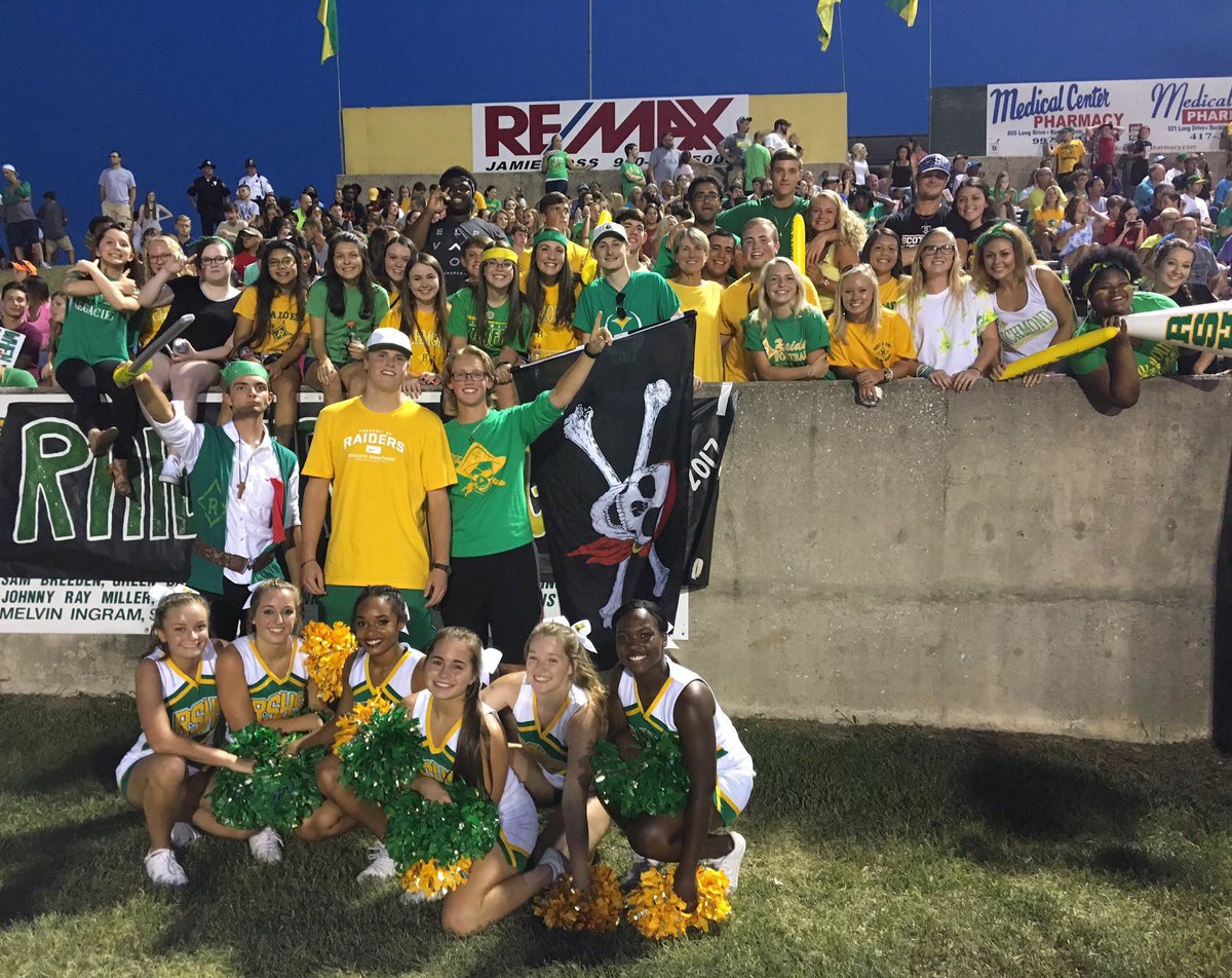 joshmcgee_'s tweet photo. @FreebirdsShire @TakedaEDU @ncpublicschools @scotlandschools @rcsraiders @RCS_DrJ @edstateboard_nc @twinologist @JessicaBSwencki @CTruittNCDPI One of the best rivalries in high school sports! #raidermagic #co2017 https://t.co/7IWbYrsGhK
