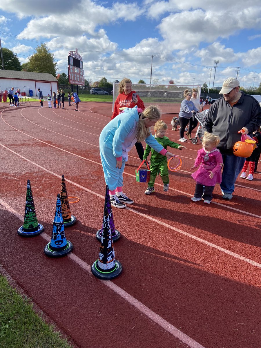 Naperville Central Cheer (@ncredhawkscheer) on Twitter photo Our first TRACK or TREAT was a success. It was such a fun day spending it with <a href="/v_arrowettes/">Varsity Arrowettes</a> and over 150 little trick or treaters!! #trackortreat <a href="/NCHSActivities/">NCHS Activities</a> <a href="/NCHSOFFICIAL/">Naperville Central</a> Our first TRACK or TREAT was a success. It was such a fun day spending it with <a href="/v_arrowettes/">Varsity Arrowettes</a> and over 150 little trick or treaters!! #trackortreat <a href="/NCHSActivities/">NCHS Activities</a> <a href="/NCHSOFFICIAL/">Naperville Central</a>