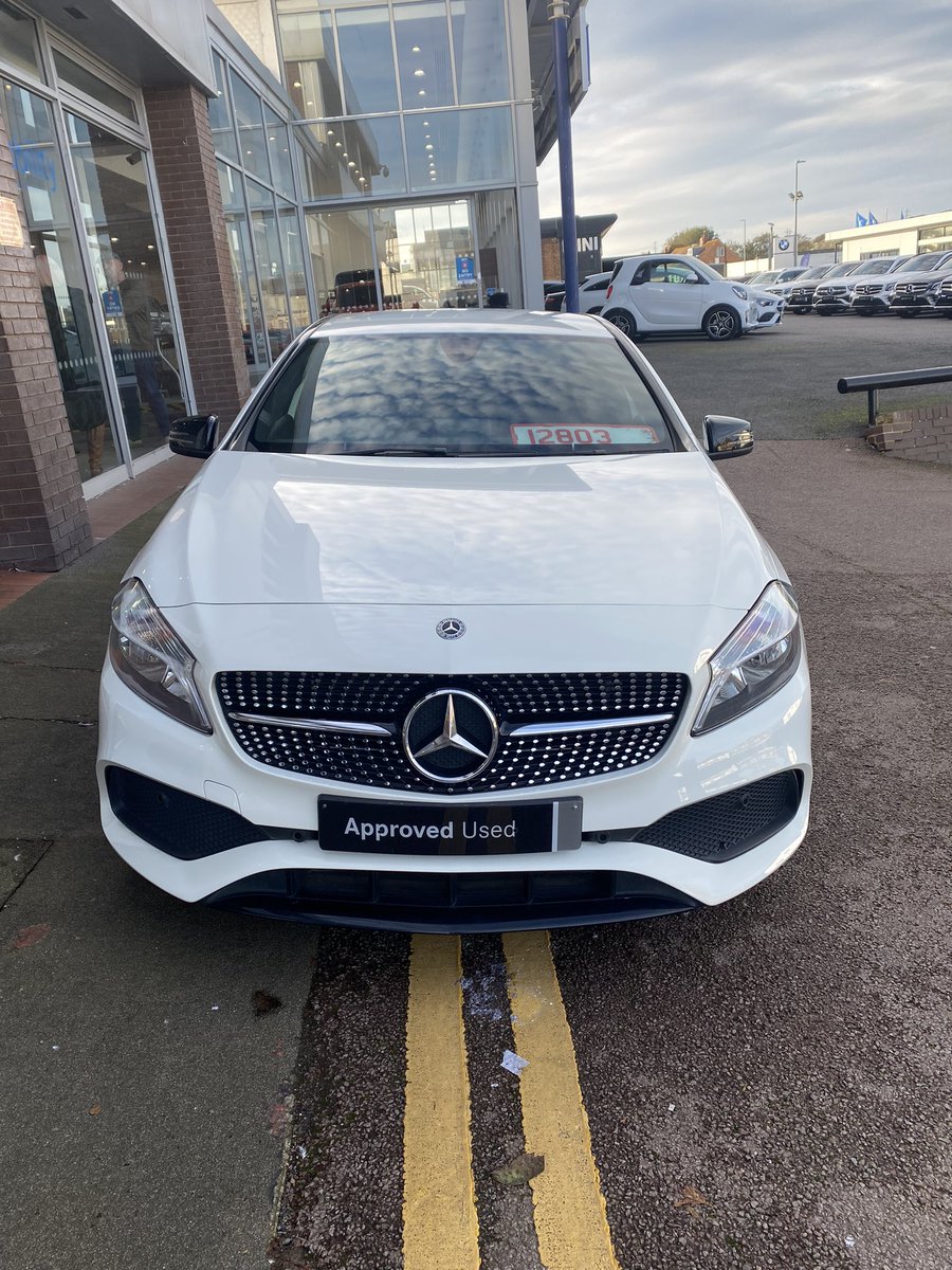 emmason92's tweet photo. New Car Day 🙌🏻 https://t.co/kmQKL2oKVl