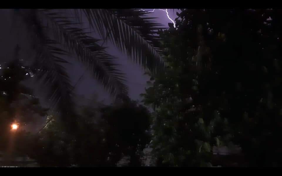 -وَ أَنتَ.. 
فِي سَيرِك الُمُوحِش؛ 
وَسبَاقكَ الْمحْمَوم...! 

إِيّاك …  إيّاك ...
وَاتّخاذُ "الْوسليةِ"
غَاية فِي منْعرجِ مَـا...!

 تَثَبّتْ؛ تَثبّتْ،  كْنْ علَى حــذَرٍ ...
 لاَ، تَفقدِ الْبَوصلَة؛
وَ تَغوصَ فِي مَتَاهاتِِ!") 🦋
-خديجة 🥀
#عجوز_البادية