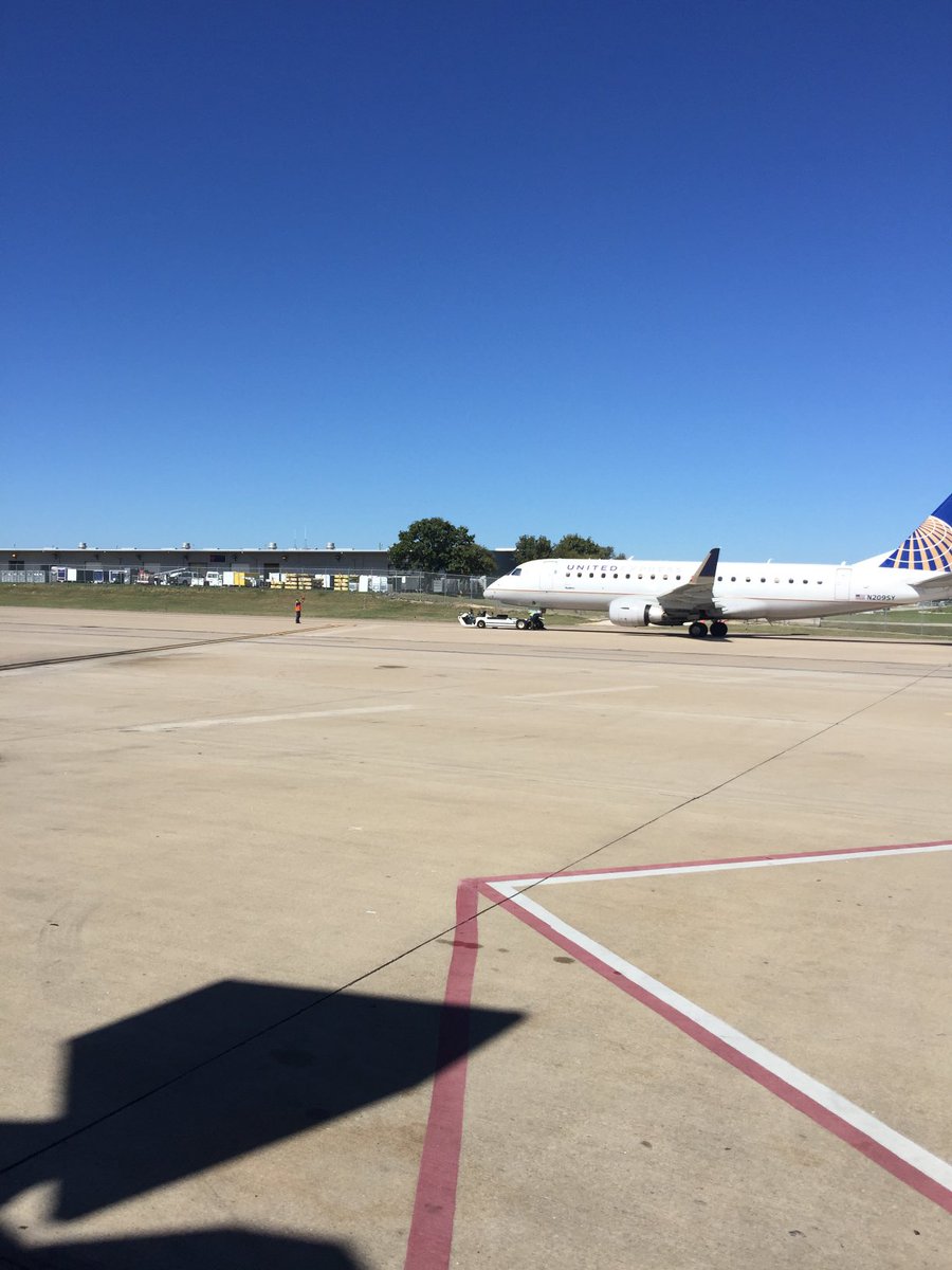 OfRb1's tweet photo. AUS safety Blitz another OT departure. https://t.co/qyOM0rsvs9