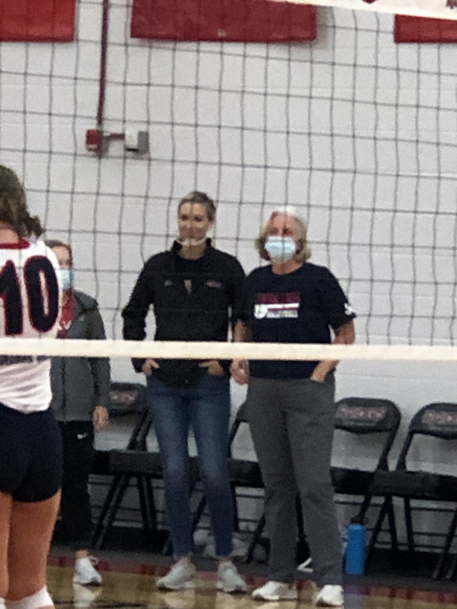 kfrisch's tweet photo. Way to go @CLCVolleyball!!! Division Champs and on to National, again! #CLCProud https://t.co/1RFB5gsAcB