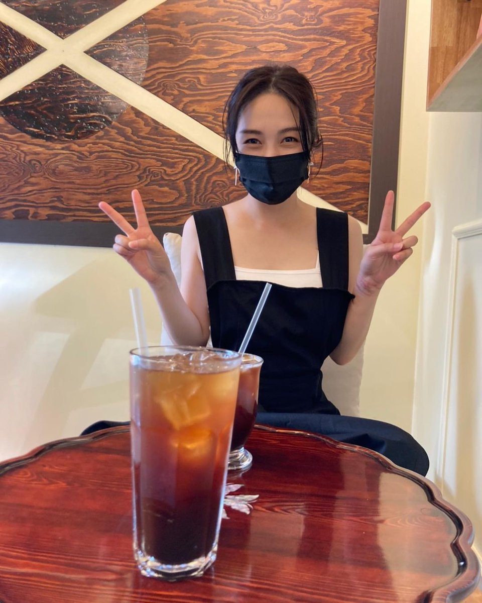 The category is... Girlfriend material 💫