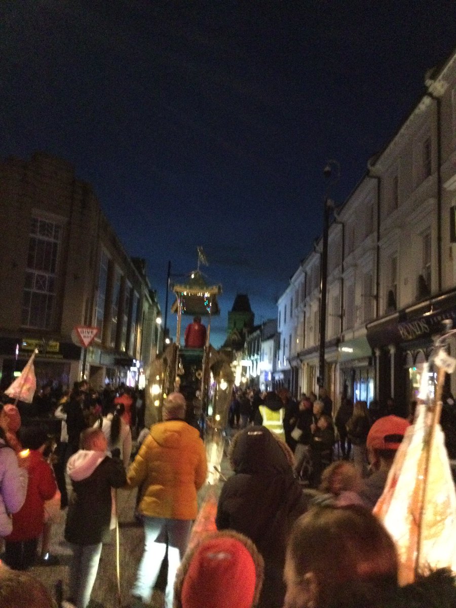Y4StJamesNN5's tweet photo. Here we are on the Divali parade. Just behind the elephant and the drummers. Sita is behind us. https://t.co/YrHQCX9lrs