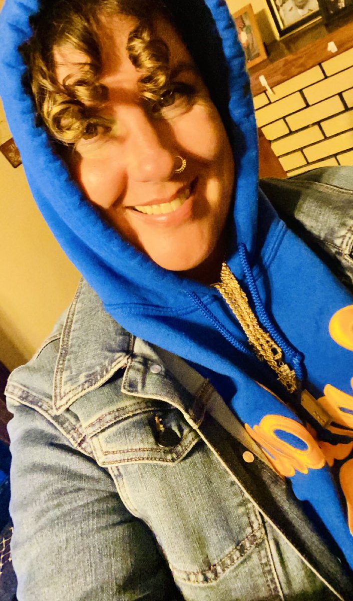 RIPDEVONJR97's tweet photo. C’z Up Hoez Down💯💙🏁 https://t.co/ZiK0xaNQts