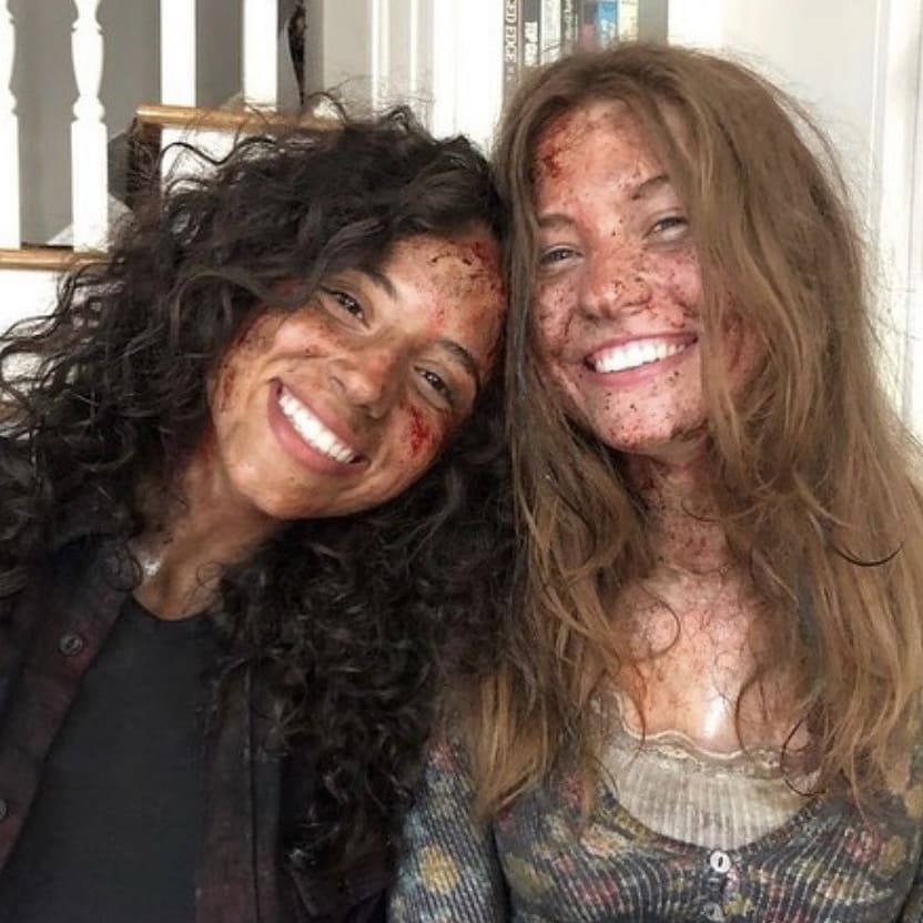 deliriompodcast's tweet photo. Un poco de Kiana y Olivia, algunas del backstage y otras del photoshoot.
En fin, un poco de todo.
Escuchan el episodio acΓ‘ ππ½
https://t.co/wFxZm0zIr9
#fearstreet1994 #fearstreet #deenaandsam #samanddeena https://t.co/3lXiAHY2qH