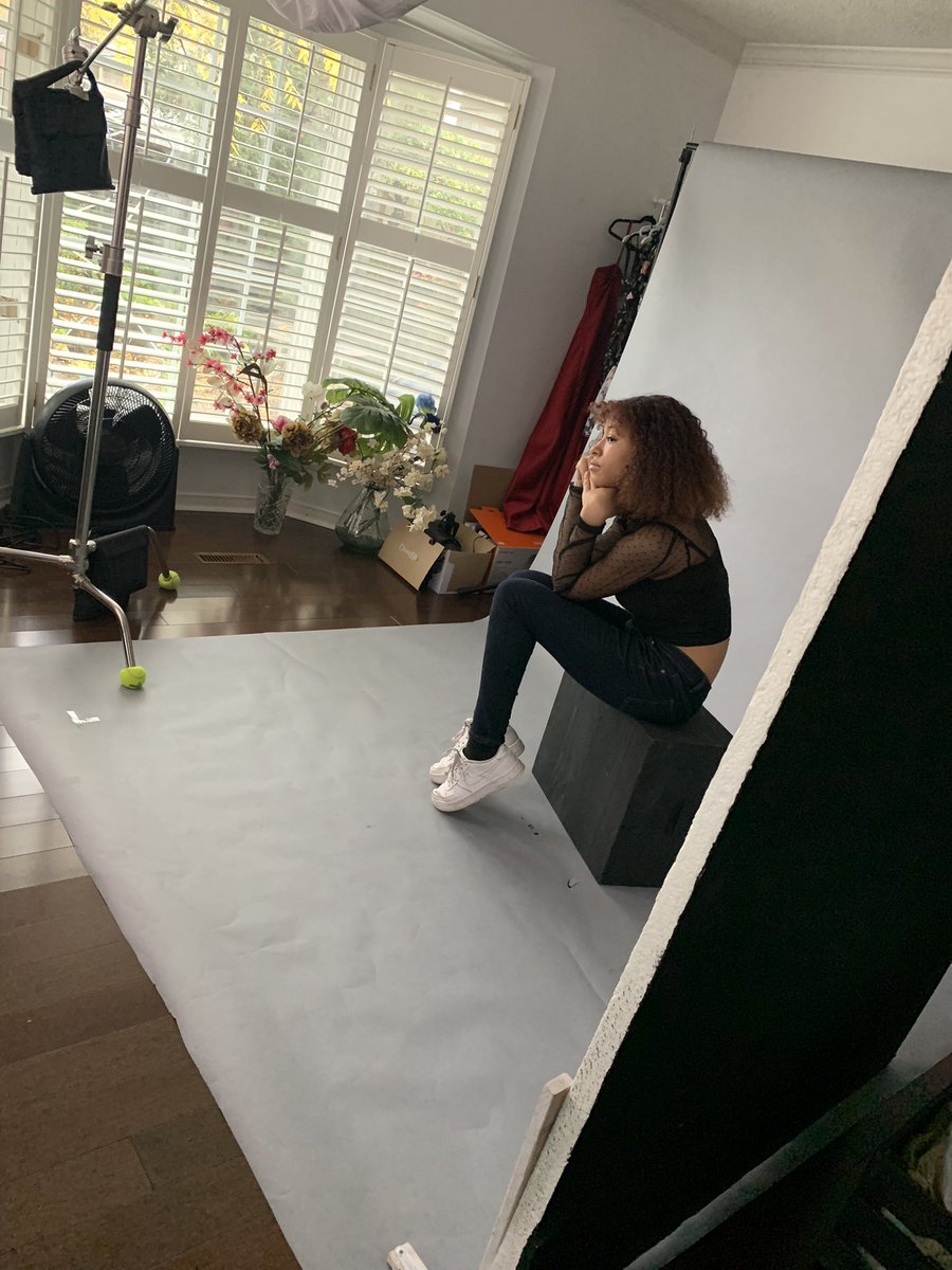 MitchellNaomi79's tweet photo. Shekinah at her photoshoot today! 😍#model #torontomodel #orangemodelstoronto #pickering #TFP #longday #fashion #fashionmodel https://t.co/2UY9s9TopZ