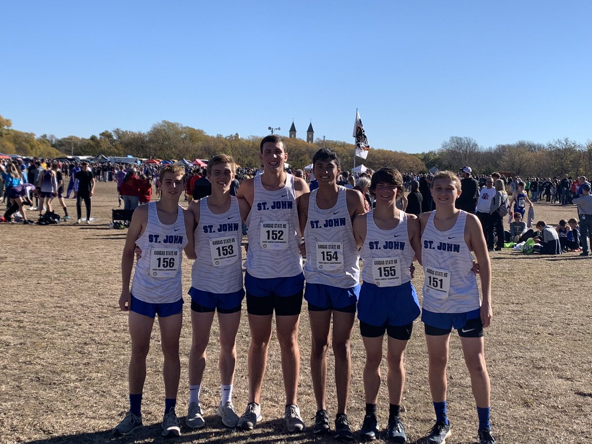 sjhtigerxc's tweet photo. Our high school boys finished 9th as a team at the 1A State Championship and ran some of our fastest times of the year! Proud of this team for their great effort all season! https://t.co/0VZUfpyaQA
