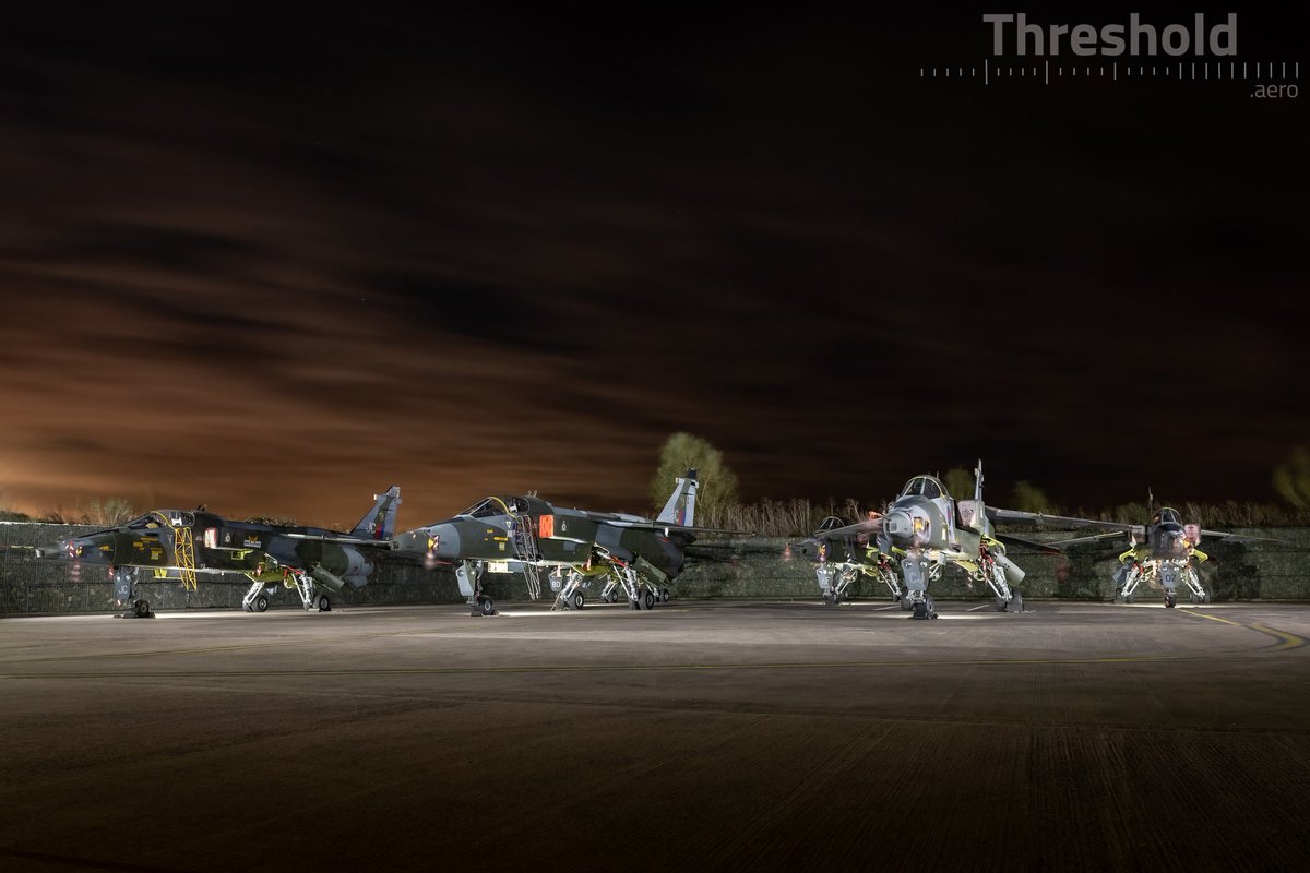 TonkaGR1's tweet photo. @RAF_Cosford The Jaguar's later that day at the night shoot, #Caturday #Thresholdaero https://t.co/p4zAYl4VuC