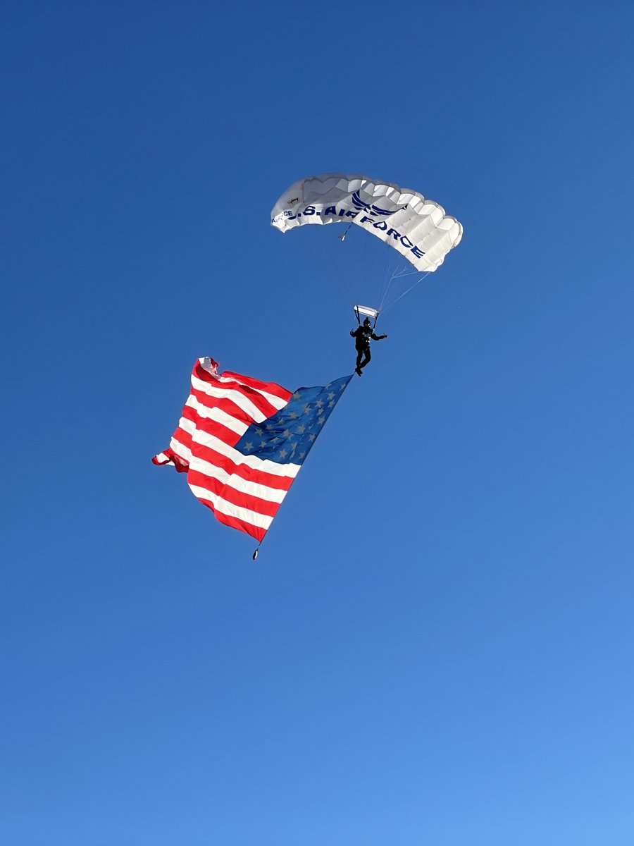 Huskers's tweet photo. Keep an eye to the sky prior to kickoff. 🌥👀🏟

Our friends from the Wings of Blue U.S. Air Force Parachute Team will be making a grand entrance into Memorial Stadium approx. 10 minutes before game time! https://t.co/nx8TwQUniJ
