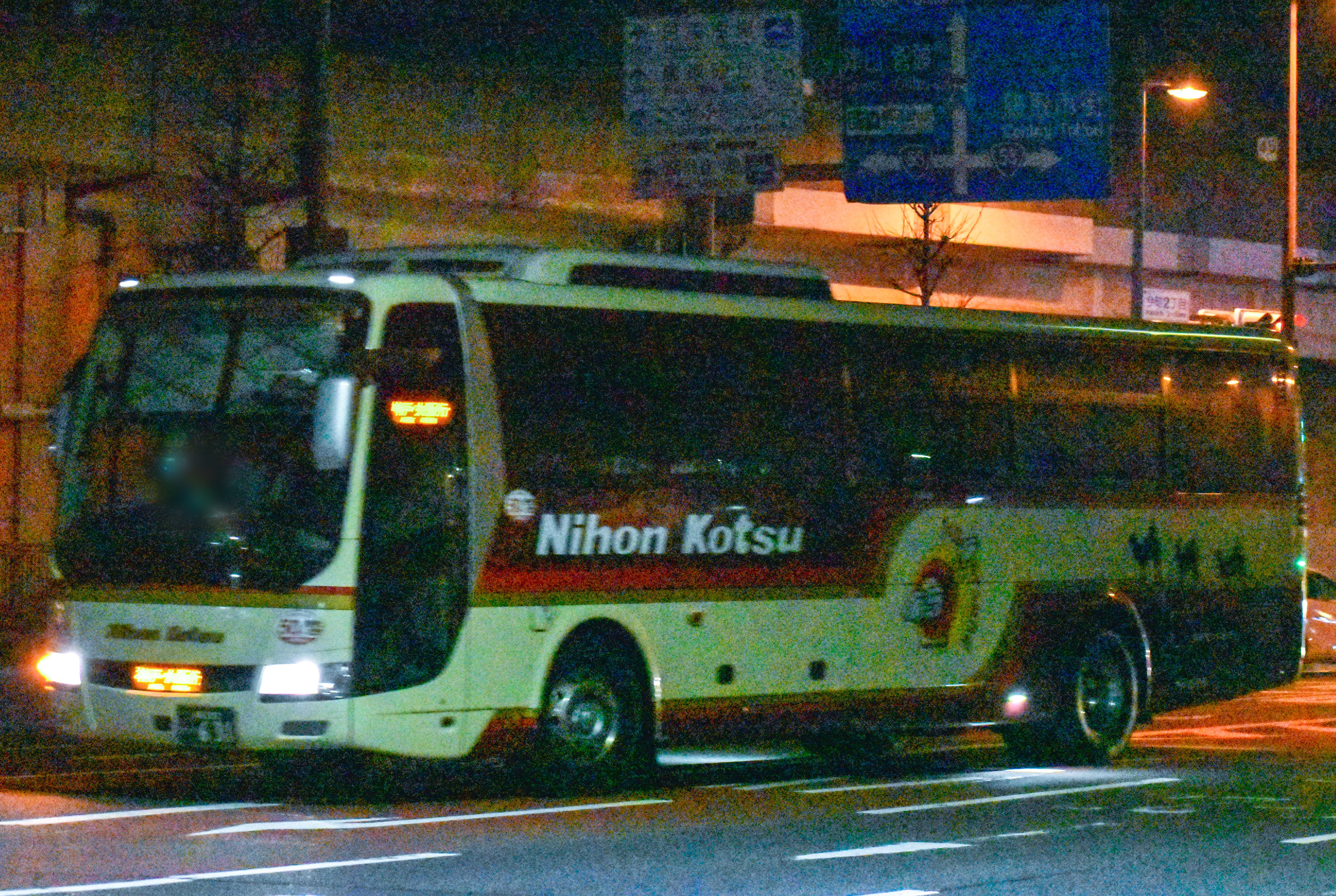走る鉄バス on X: 