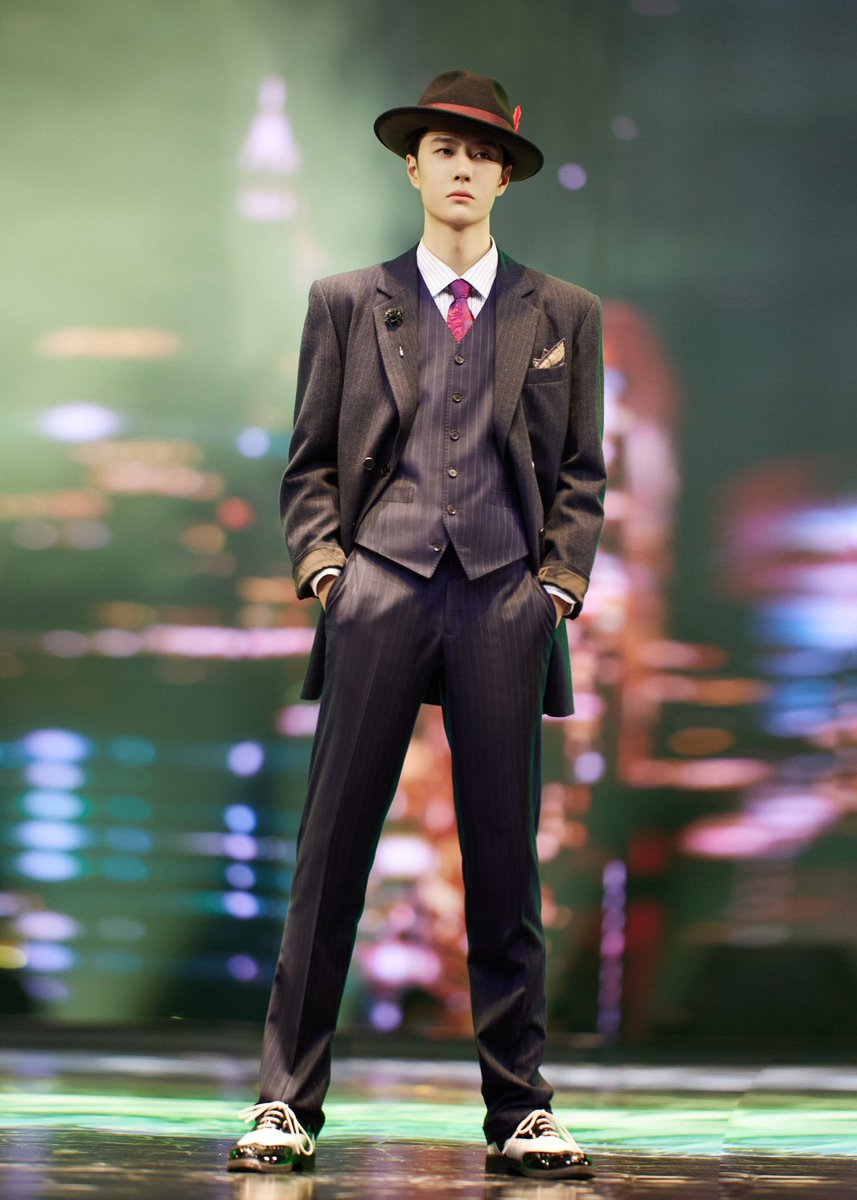 wangyibokr's tweet photo. YIBO-OFFICIAL 웨이보 업데이트 https://t.co/9EX4l9swT2