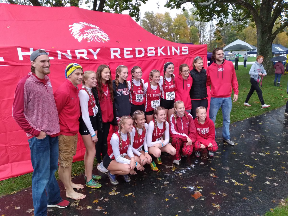 BGFalcons78's tweet photo. #statebound

Girls finished 4th https://t.co/Oioj9mQuwY