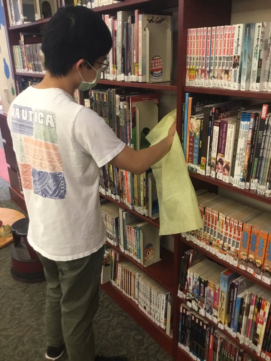 SchlowLibrary's tweet photo. Many thanks to our new friends from @penn_state’s chapter of #AlphaEpsilonDelta (AED), the national #HealthPreprofessional honor society, for sloshing through yesterday’s rainstorms to volunteer on supplementary cleaning to help keep our building sparkling. ☺️ https://t.co/Uab5zX4VHo