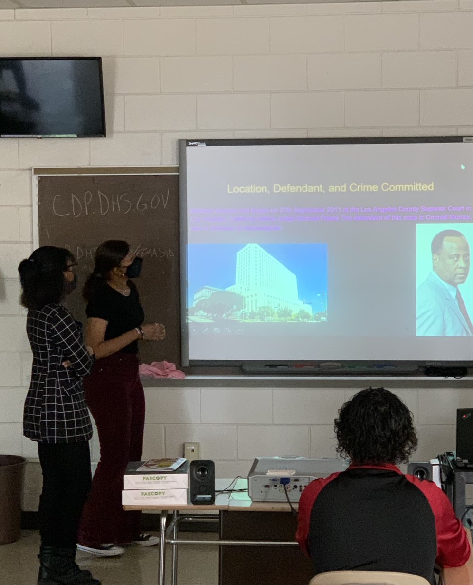 MercerMarlo's tweet photo. Public Safety I scholars @WestoverHS presented assigned criminal cases and court trials. They were also encouraged to dress in business casual attire. #PresentationIsEverything #ProudToBeAWolverine https://t.co/sJdtdKOZ67